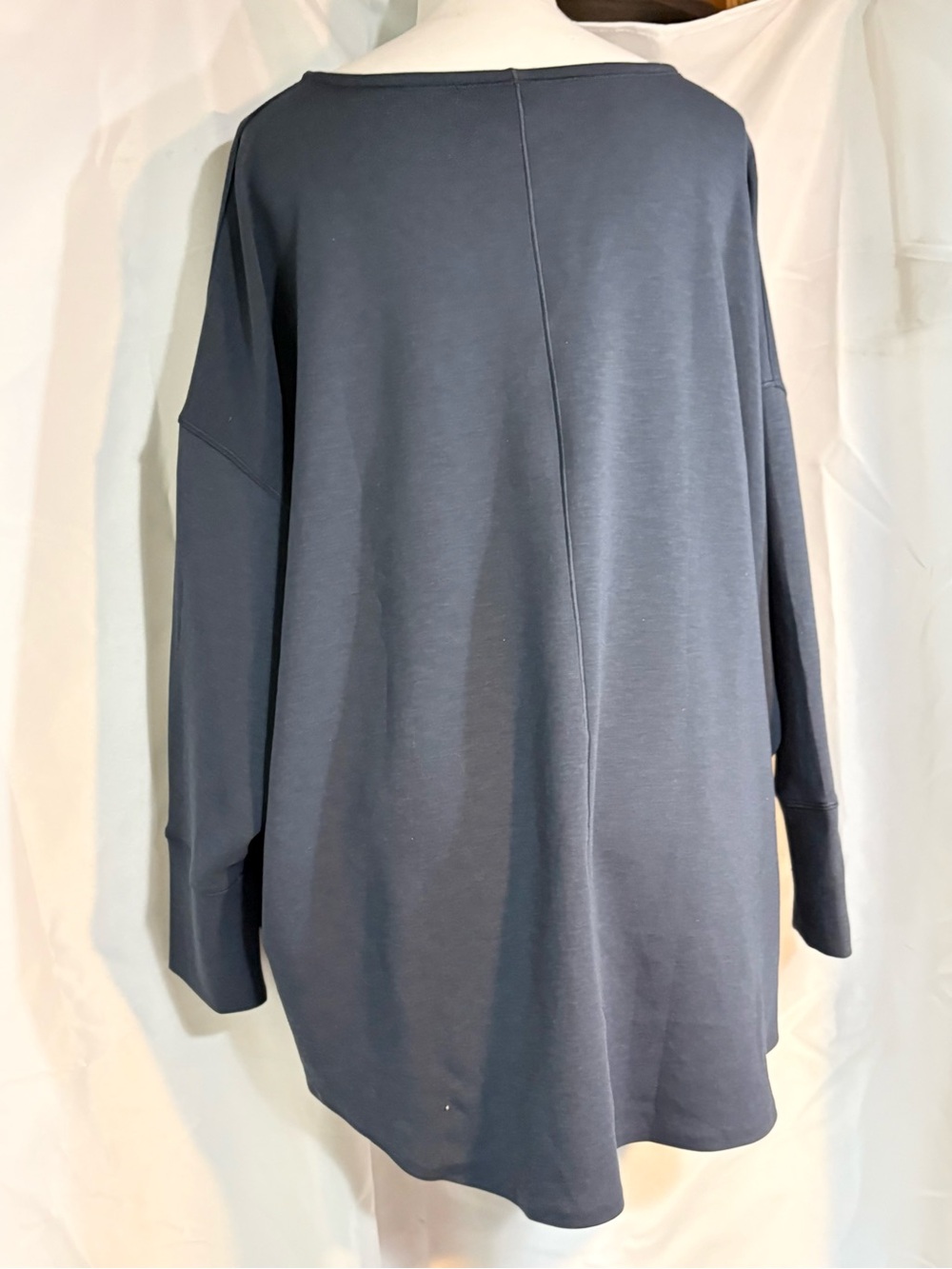 RHONE Navy Blue Oversized Crewneck Top - Picture 8 of 12